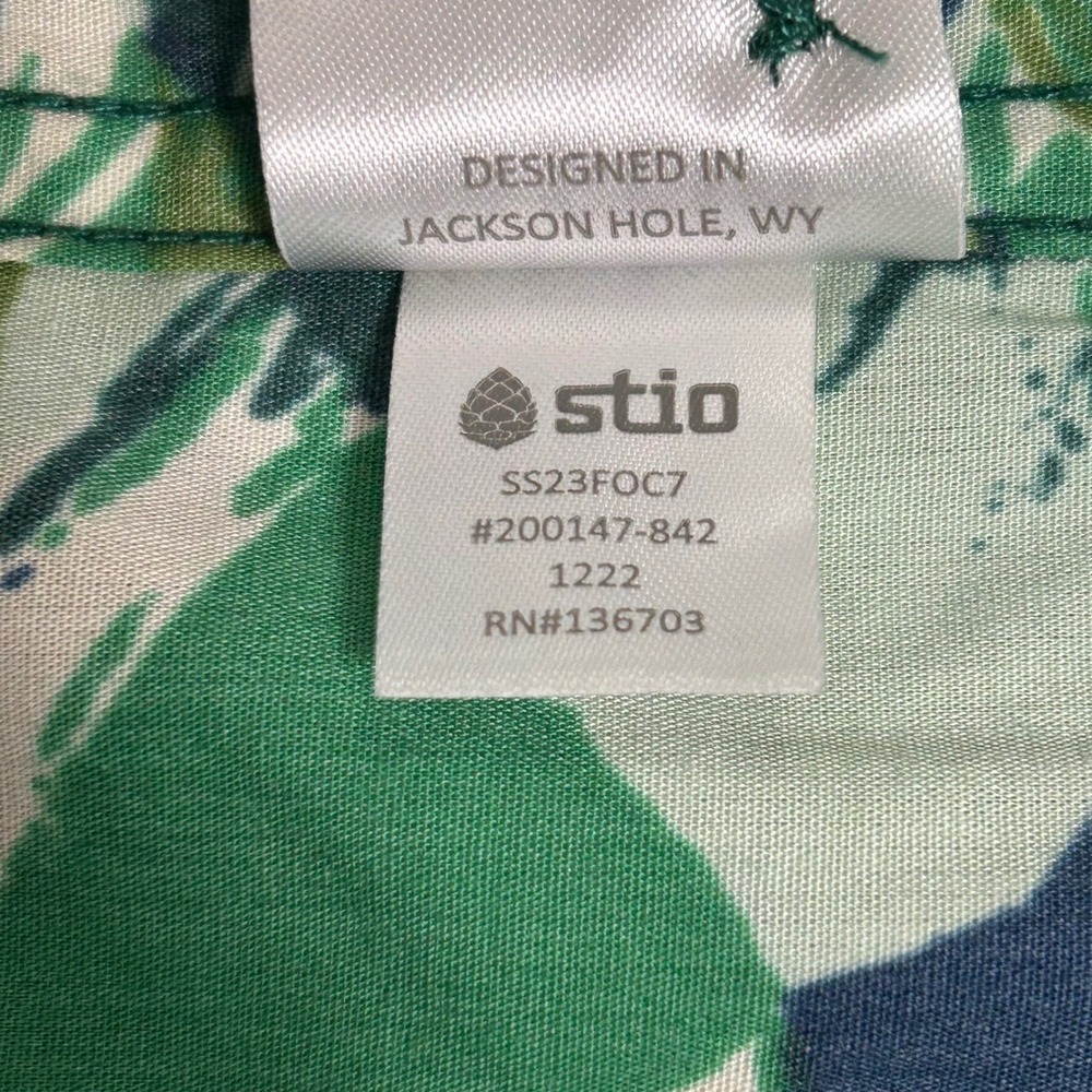 Stio Curtis Camp Shirt Green Lakeside Pine Brushstroke Camo Short Sleeve Mens M - Picture 9 of 11